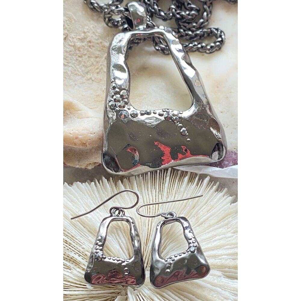 Dark Gunmetal Gray Necklace Earrings Set. Artist Made